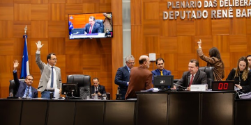 ALMT aprova orçamento de R$ 40,7 bilhões para o governo estadual em 2026